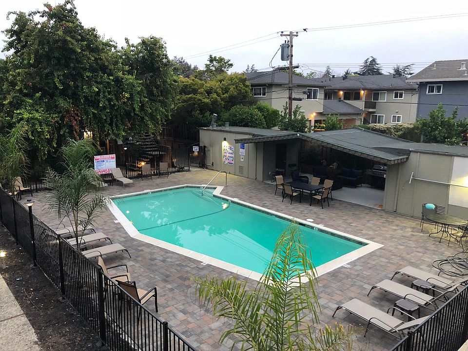 1st image of 1228 Coronado Dr #19