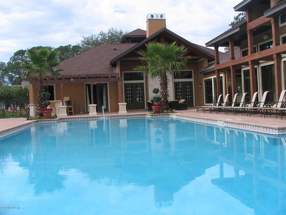1st image of 100 Fairway Park Blvd Unit 509