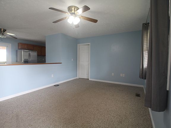 4th image of 137 Glenda Ln