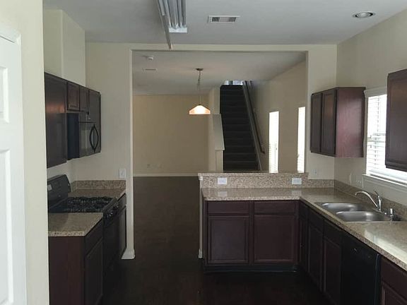 5th image of 2603 Kiplands Way Dr