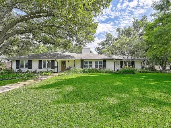 3000 Randy Ln, Farmers Branch, TX 75234