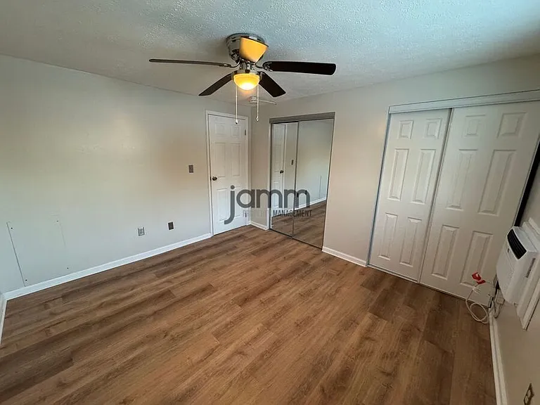 24325 Detroit Rd #A-201 — Photo 15
