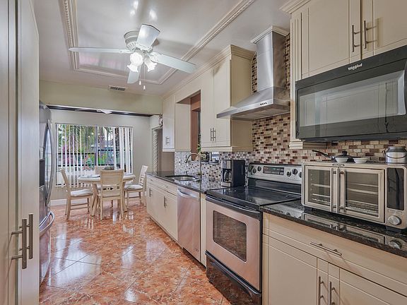 4th image of 7512 Ace Road N