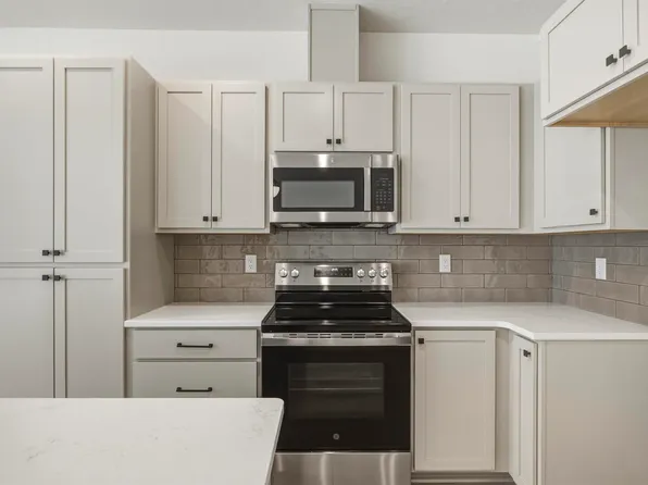 4425 Conifer St, West Richland, WA 99353