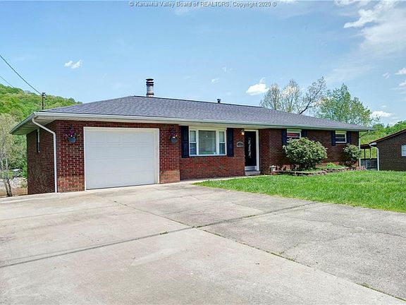 4th image of 147 Pine Dr