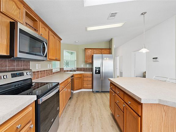 5th image of 2908 Nine Iron Dr