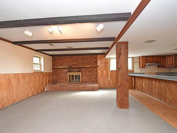 5th image of 2065 Danville Dr
