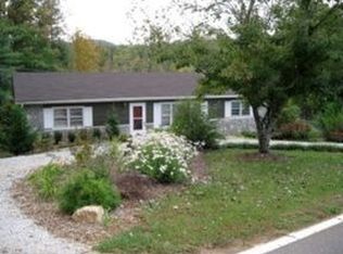 953 Randolph Rd, Marion, NC 28752