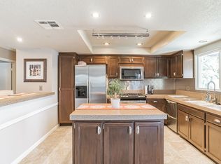27350 Melanita Dr, Cathedral City, CA 92234