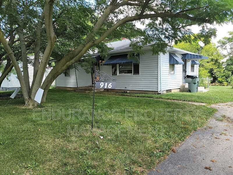 1st image of 916 N Upland Ave