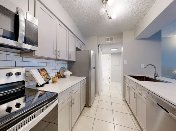 Faris Residences Largo