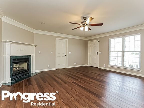 3rd image of 314 Gaitherhill Dr