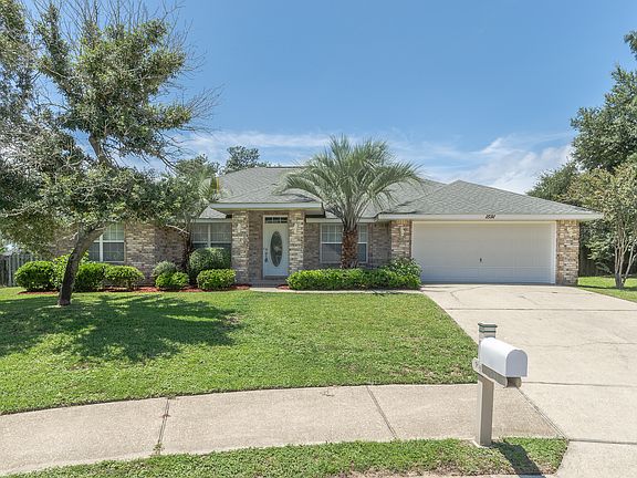 4th image of 1591 Woodbluff Ct