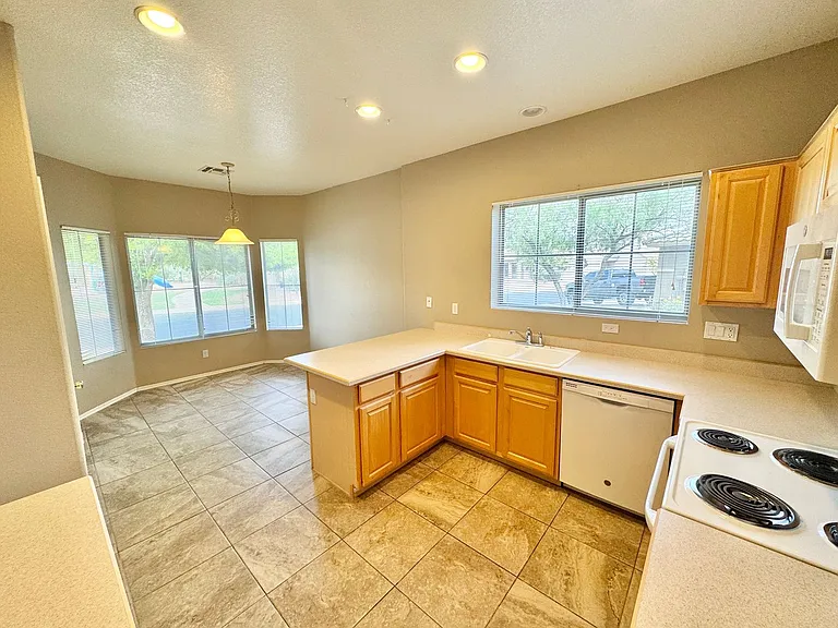 40228 N Patriot Way — Photo 14