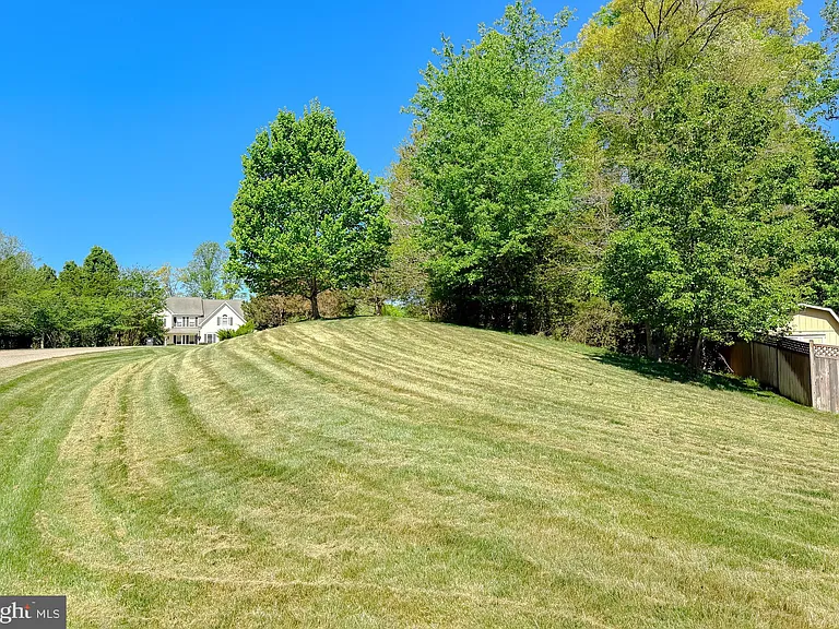 23017 Holloway Ct — Photo 74