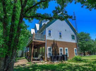 100 Megan Rd, Whitesboro, TX 76273