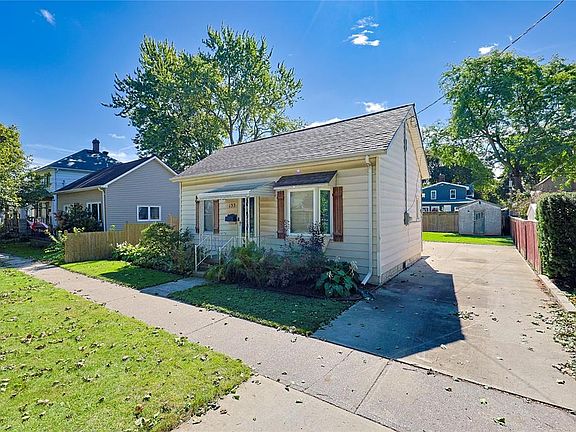 3rd image of 133 Bright St