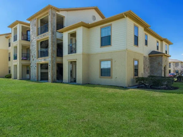 Marshall Meadows Apartment Homes