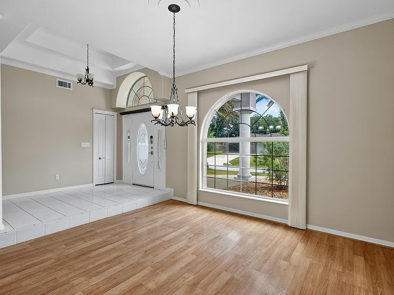 20 Woodford Ln — Photo 9
