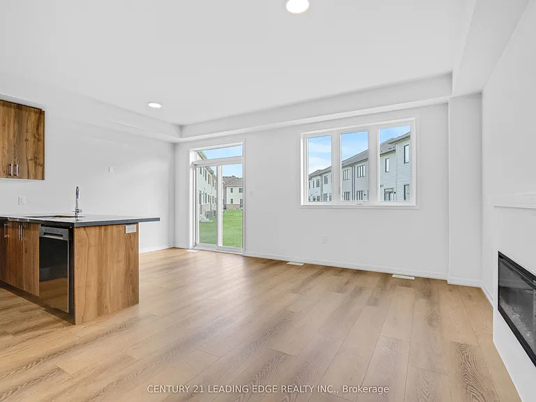 1475 Wheatcroft Dr — Photo 16