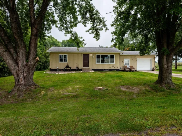 720 S Spring St, Augusta, WI 54722