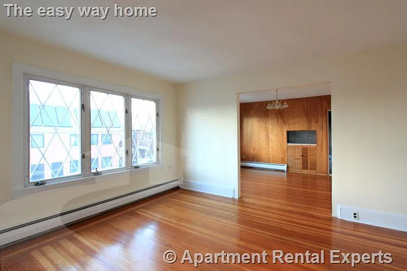 2 bed, 1000 sqft, $2,800 — Photo 4