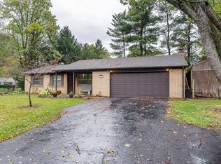 7770 Grandview Dr, Indianapolis, IN 46260