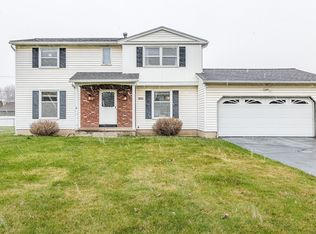 1190 Weiland Rd, Rochester, NY 14626