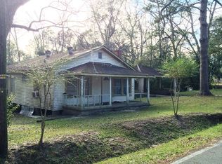 624 7th Ave NE, Cairo, GA 39828