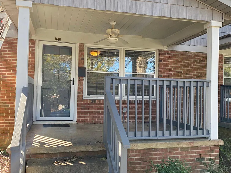1510 Wells Ave SE #1 — Photo 2
