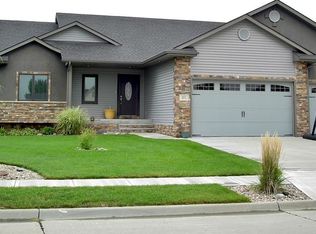 4072 Northview Dr, Grand Island, NE 68803