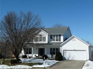 35 Lisa Nicole Ct, Saint Peters, MO 63376