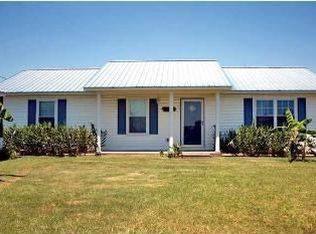 6935 N Pine Barren Rd, Century, FL 32535