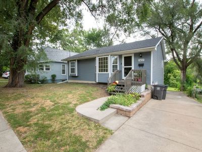 2455 SW 7th St, Des Moines, IA, 50315