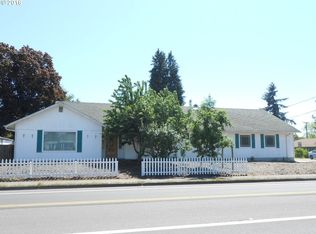 98 Maxwell Rd, Eugene, OR 97404