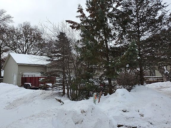 5th image of 1052 95th Ln NW