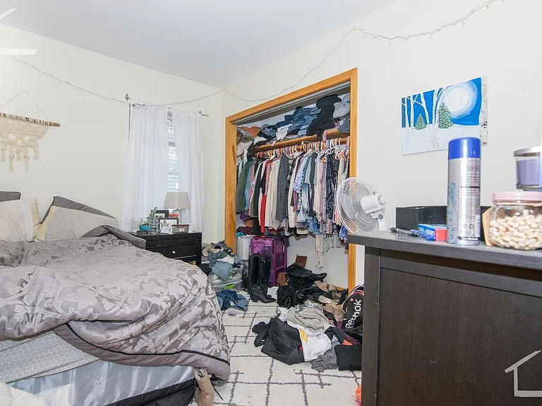 545 Washington St #4A — Photo 3