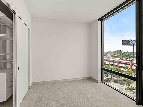 5th image of 2155 N Elston Ave #3/2