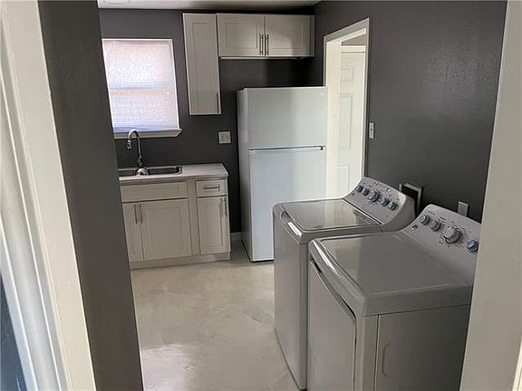 4th image of 7711 Haney Dr