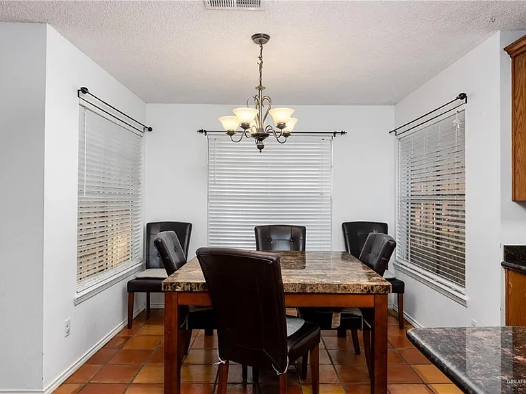 500 E El Rancho Rd #5 — Photo 5