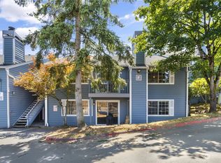 16817 Larch Way UNIT F202, Lynnwood, WA 98037