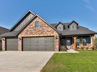 3409 Slate River Dr, Yukon, OK 73099