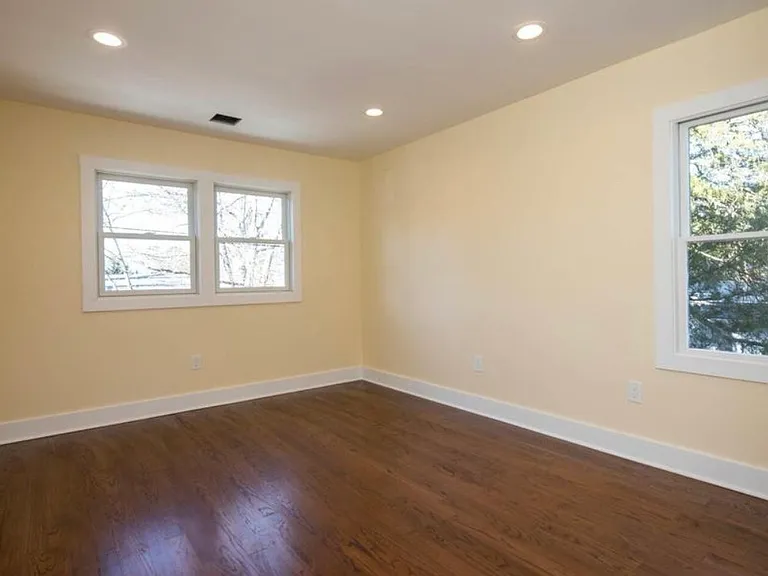 5 Castro Grove Dr — Photo 5