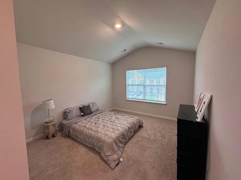 285 Moyer Dr — Photo 19