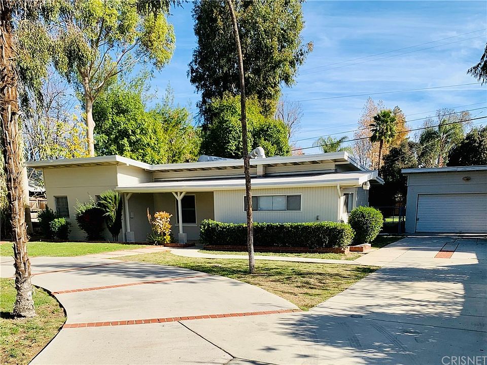 1st image of 5754 Fallbrook Ave