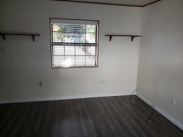 2055 Junipero Ave #B, Signal Hill, CA 90755