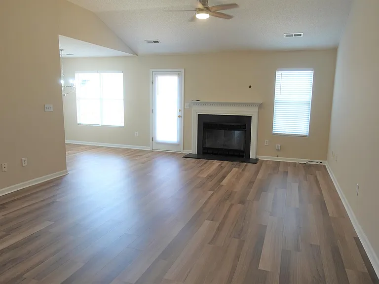 4 Enoree View Dr #1 — Photo 5