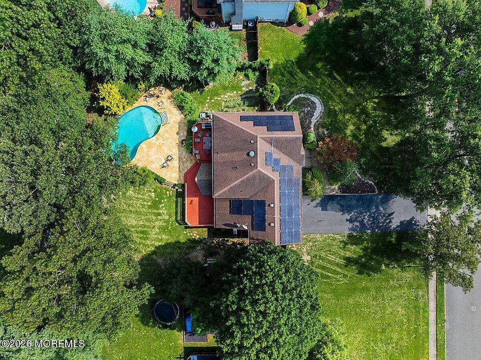 1st image of 6 Kimberly Court