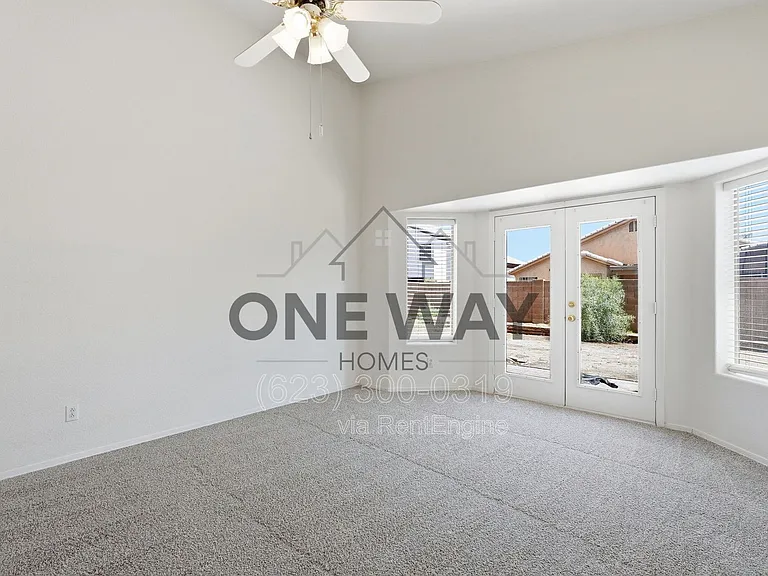 4622 E Summerhaven Dr — Photo 22