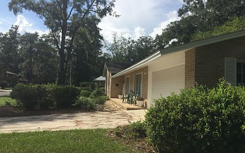 4th image of 782 SW Alamo Dr